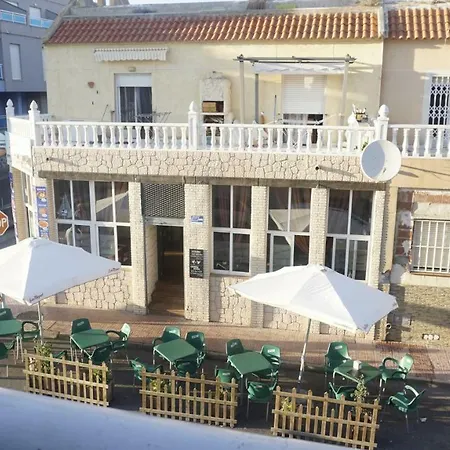 Studio Calle Maria Gil Vallejos 32 شقة